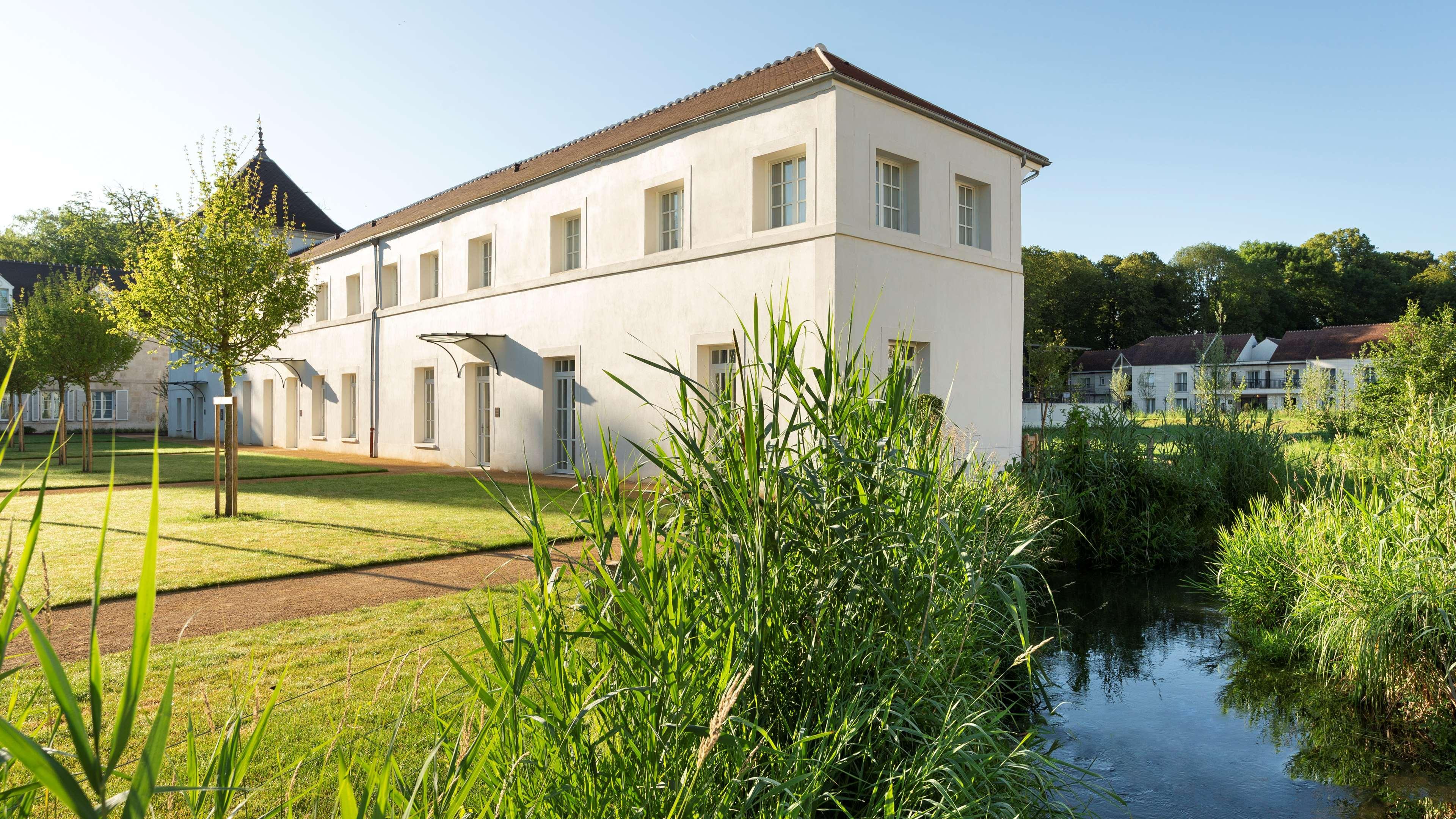 Hyatt Regency Chantilly Vineuil-Saint-Firmin Exterior photo