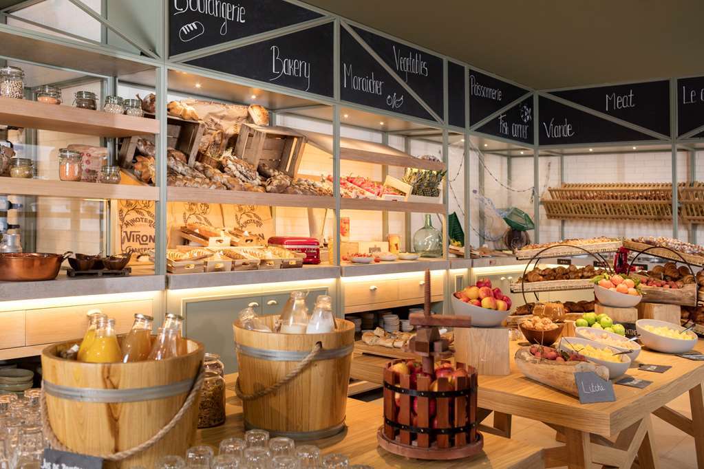 Hyatt Regency Chantilly Vineuil-Saint-Firmin Restaurant photo
